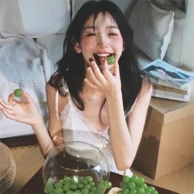 暗夜呢喃